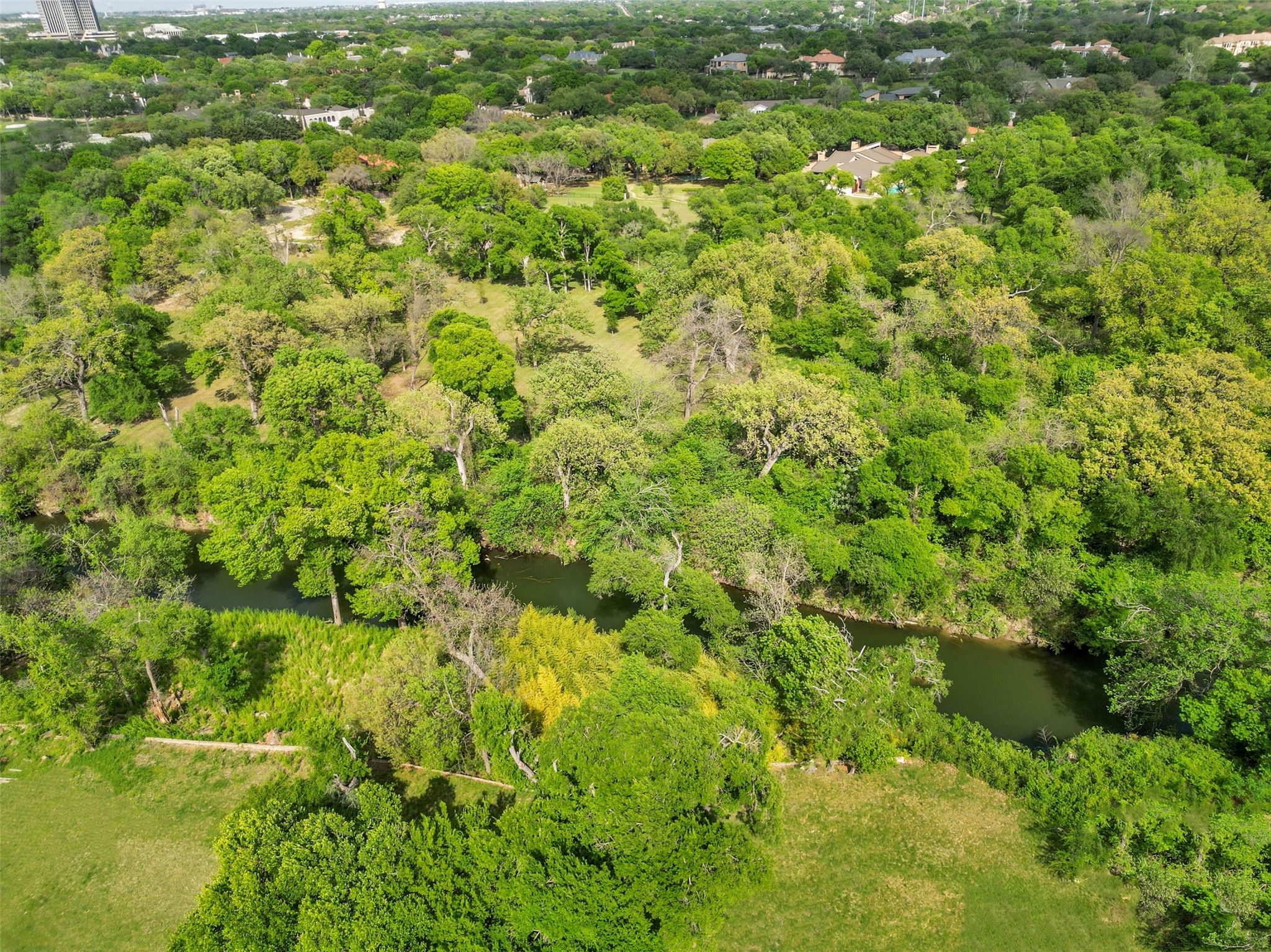 48 Braewood Place Dallas TX 74248
