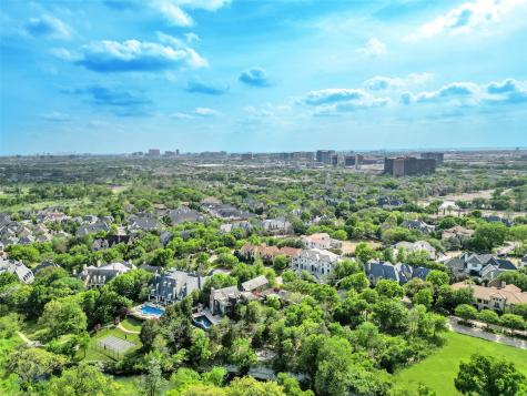 48 Braewood Place Dallas TX 74248
