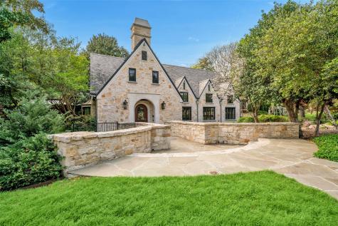 48 Braewood Place Dallas TX 74248