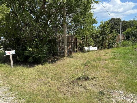 219 Hubbard Street Sunset TX 76270