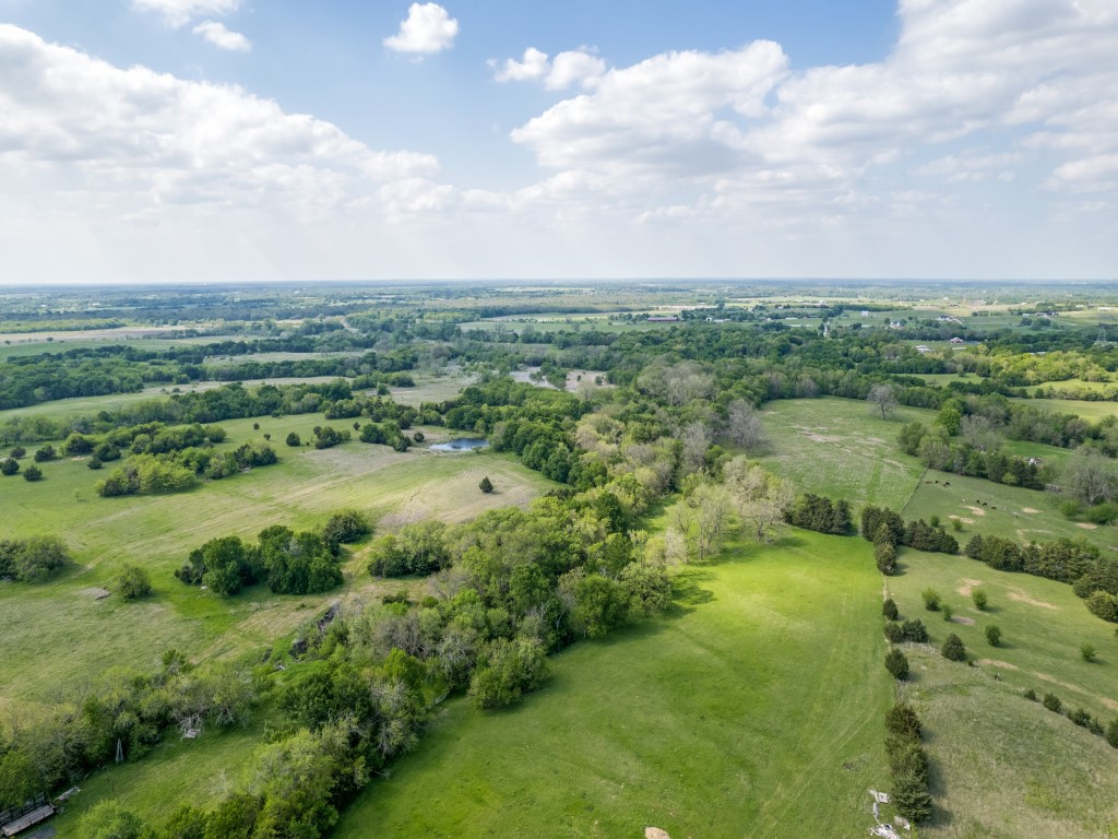 17167 County Road 617 Farmersville TX 75442