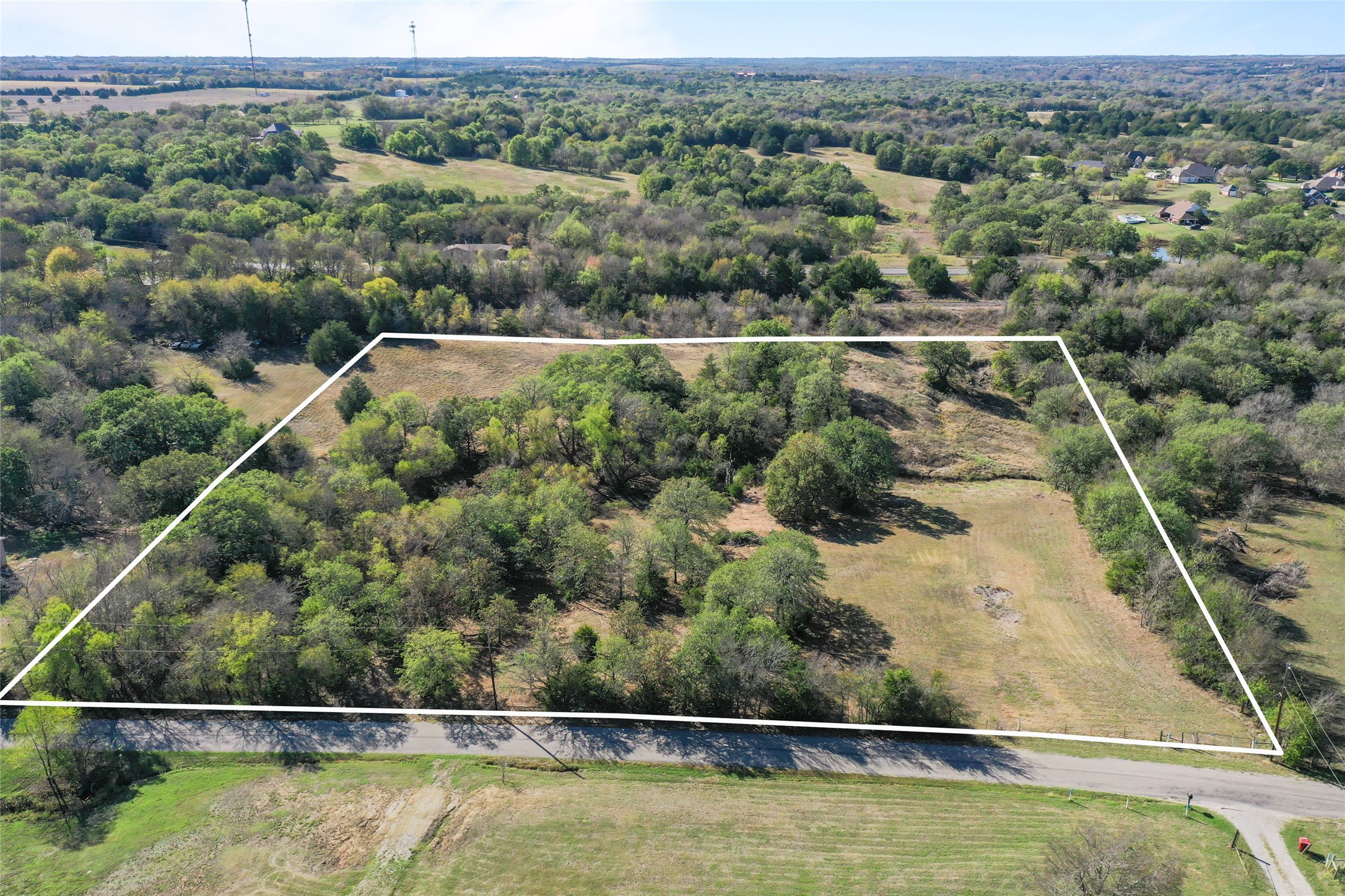 Tbd W Mcfarland Bells TX 75414