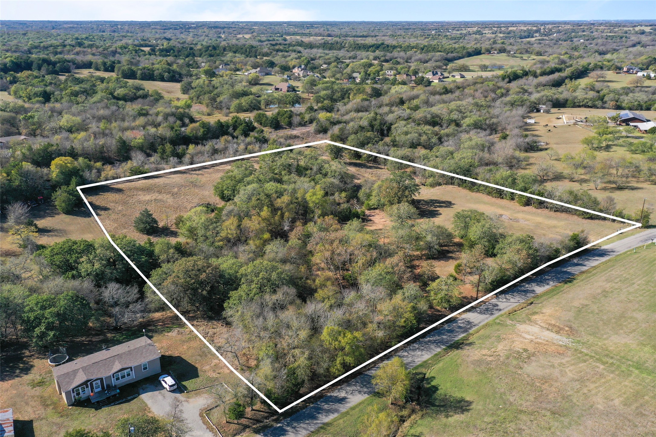 Tbd W Mcfarland Bells TX 75414