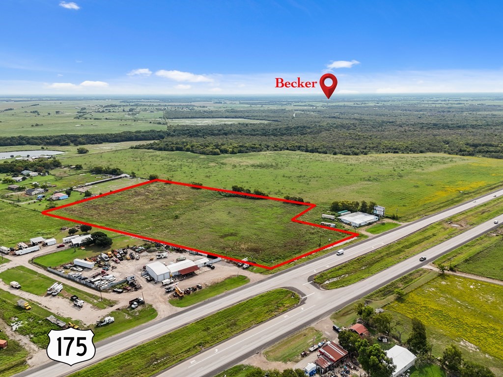 5915 E Highway 175 Kaufman TX 75142