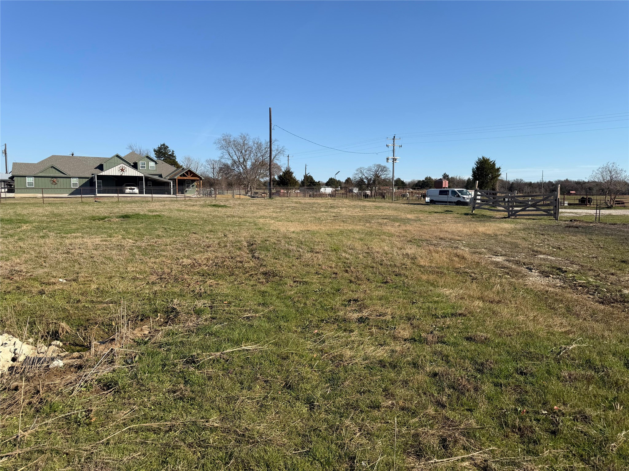 515 Country Road 176 Whitesboro TX 76273