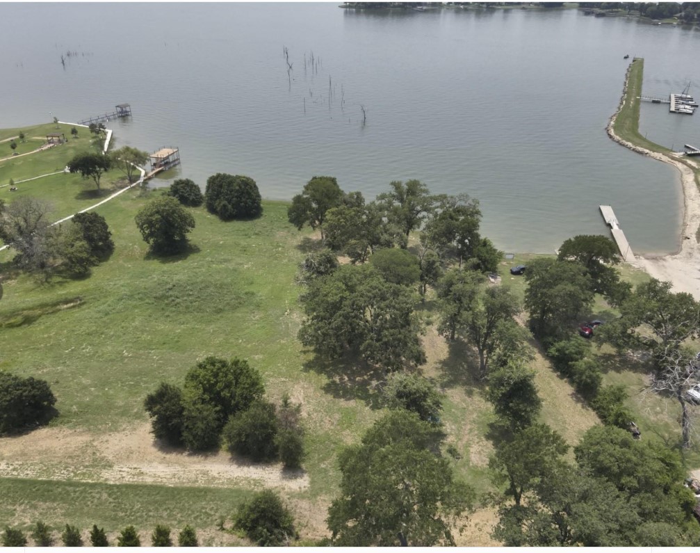 LOT26 Moonlight Point Corsicana TX 75109