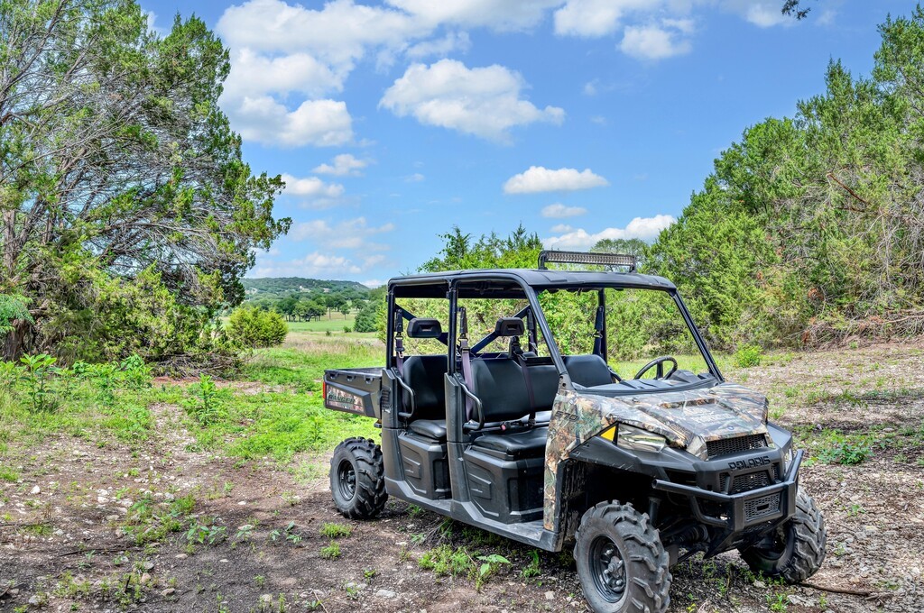 16290 E State Highway 22 Cranfills Gap TX 76637