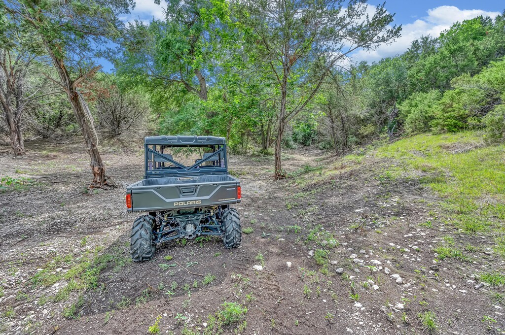 16290 E State Highway 22 Cranfills Gap TX 76637