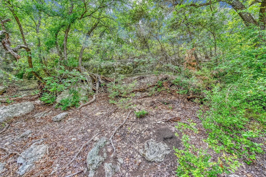 16290 E State Highway 22 Cranfills Gap TX 76637