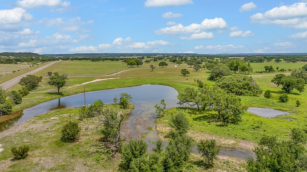 16290 E State Highway 22 Cranfills Gap TX 76637