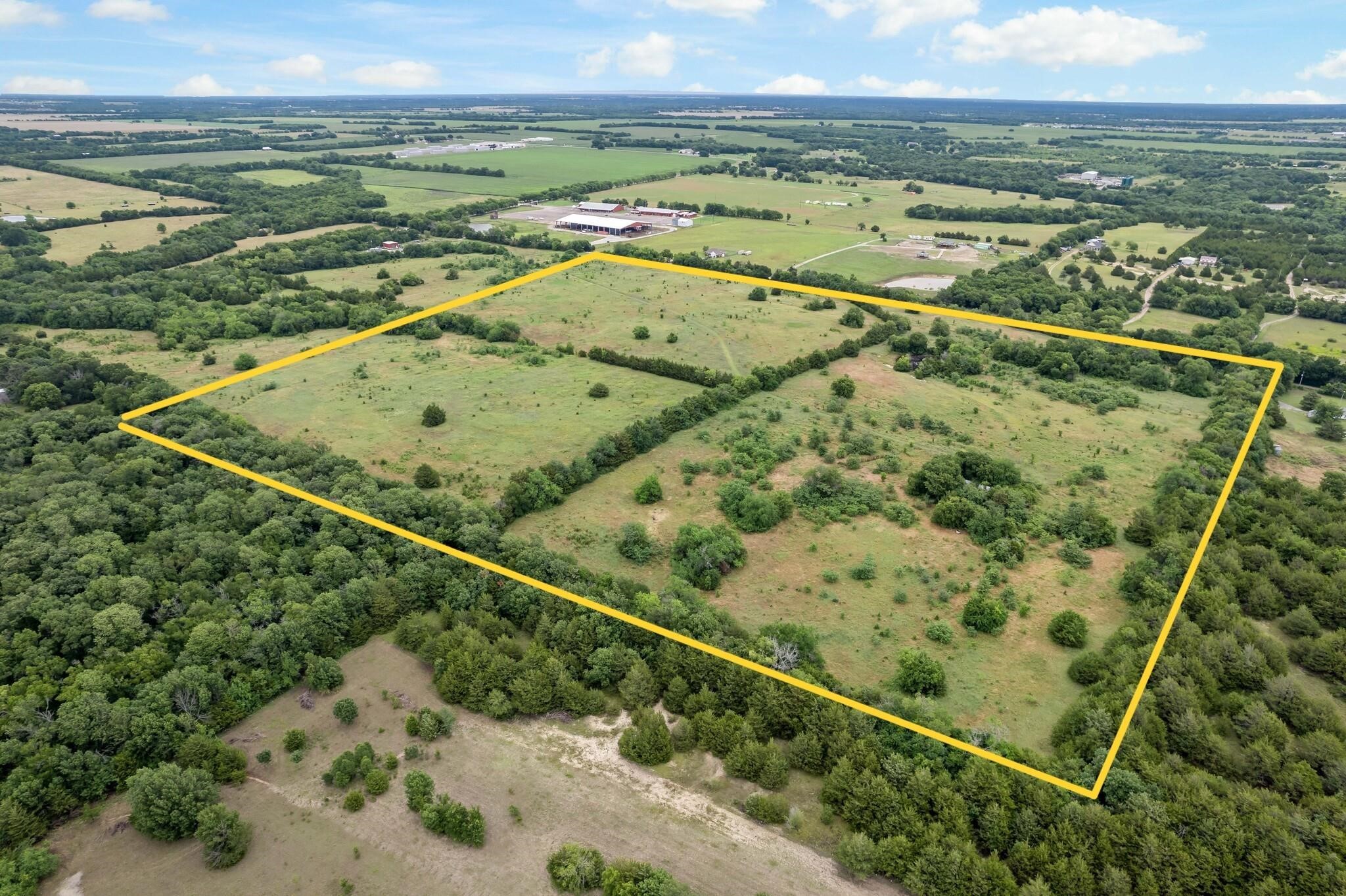 207 Possom Trot Hollow Road Whitewright TX 75491