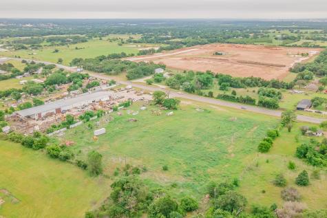 1704 W Fm 917 Burleson TX 76058