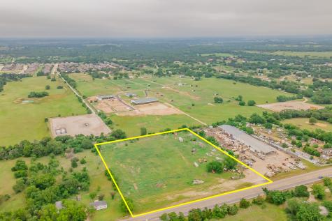 1704 W Fm 917 Burleson TX 76058