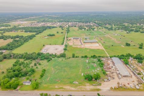 1704 W Fm 917 Burleson TX 76058