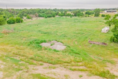 1704 W Fm 917 Burleson TX 76058