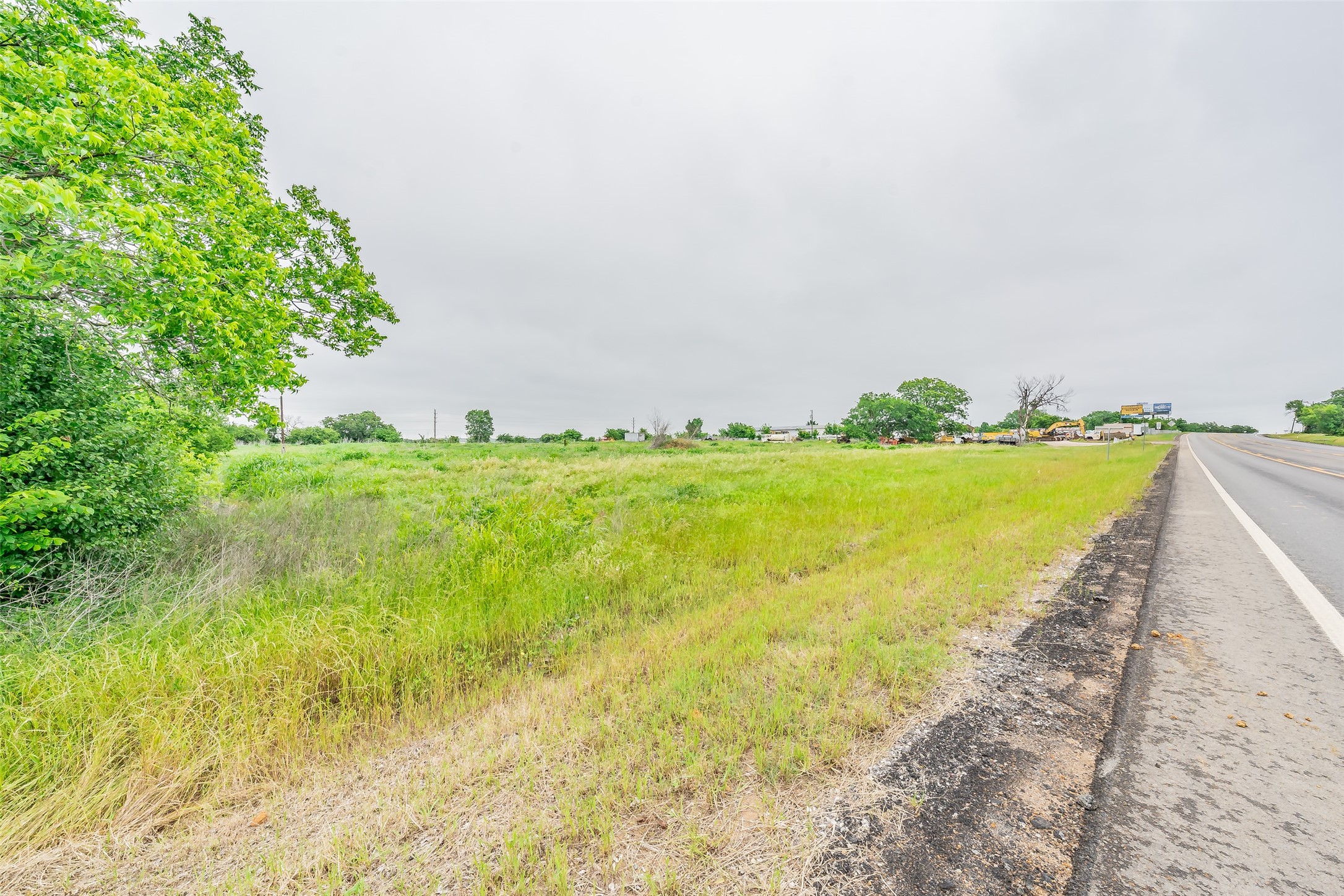 1704 W Fm 917 Burleson TX 76058