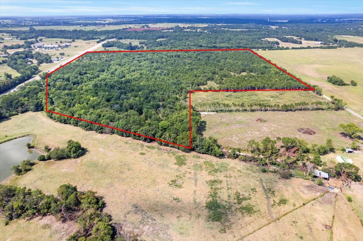 0000 Tx-121 & Airport Road Bonham TX 75418