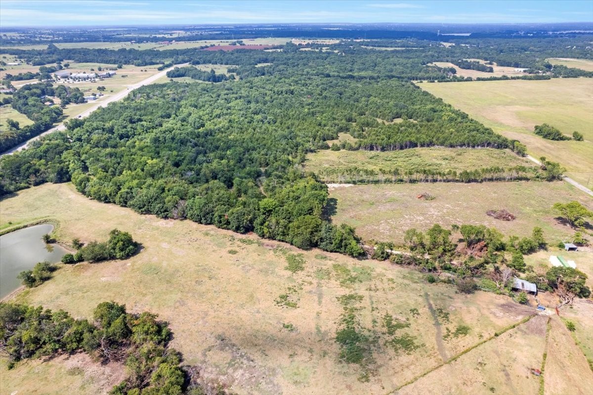 0000 Tx-121 & Airport Road Bonham TX 75418