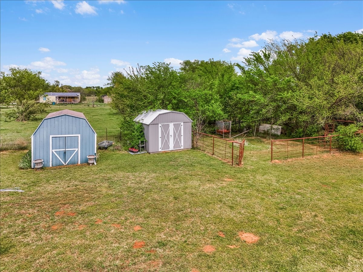 512 Bennett Drive Aurora TX 76078
