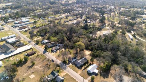 825 N Prairieville Street Athens TX 75751