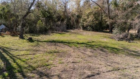 825 N Prairieville Street Athens TX 75751