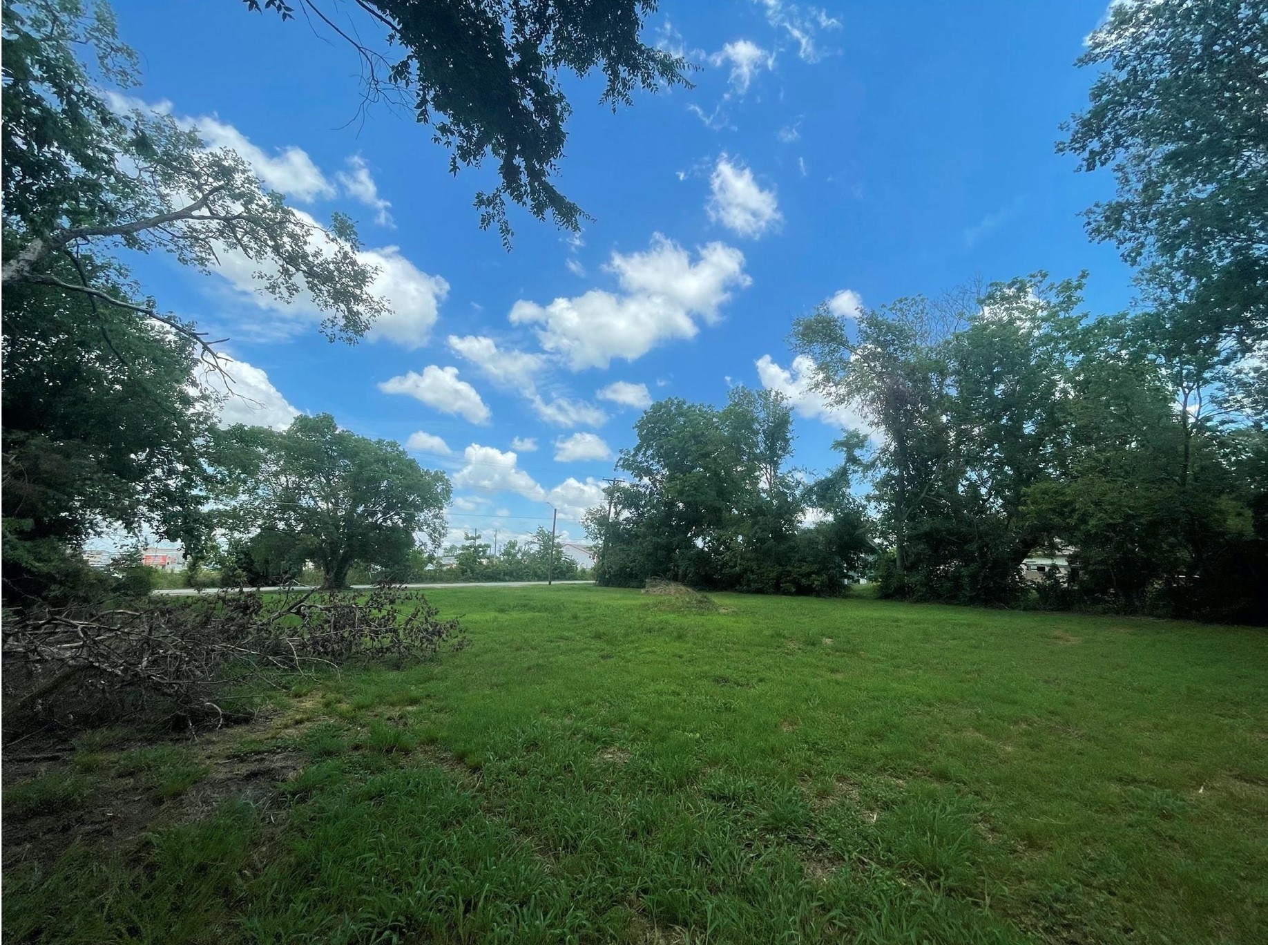 1127 W End Street Terrell TX 75160