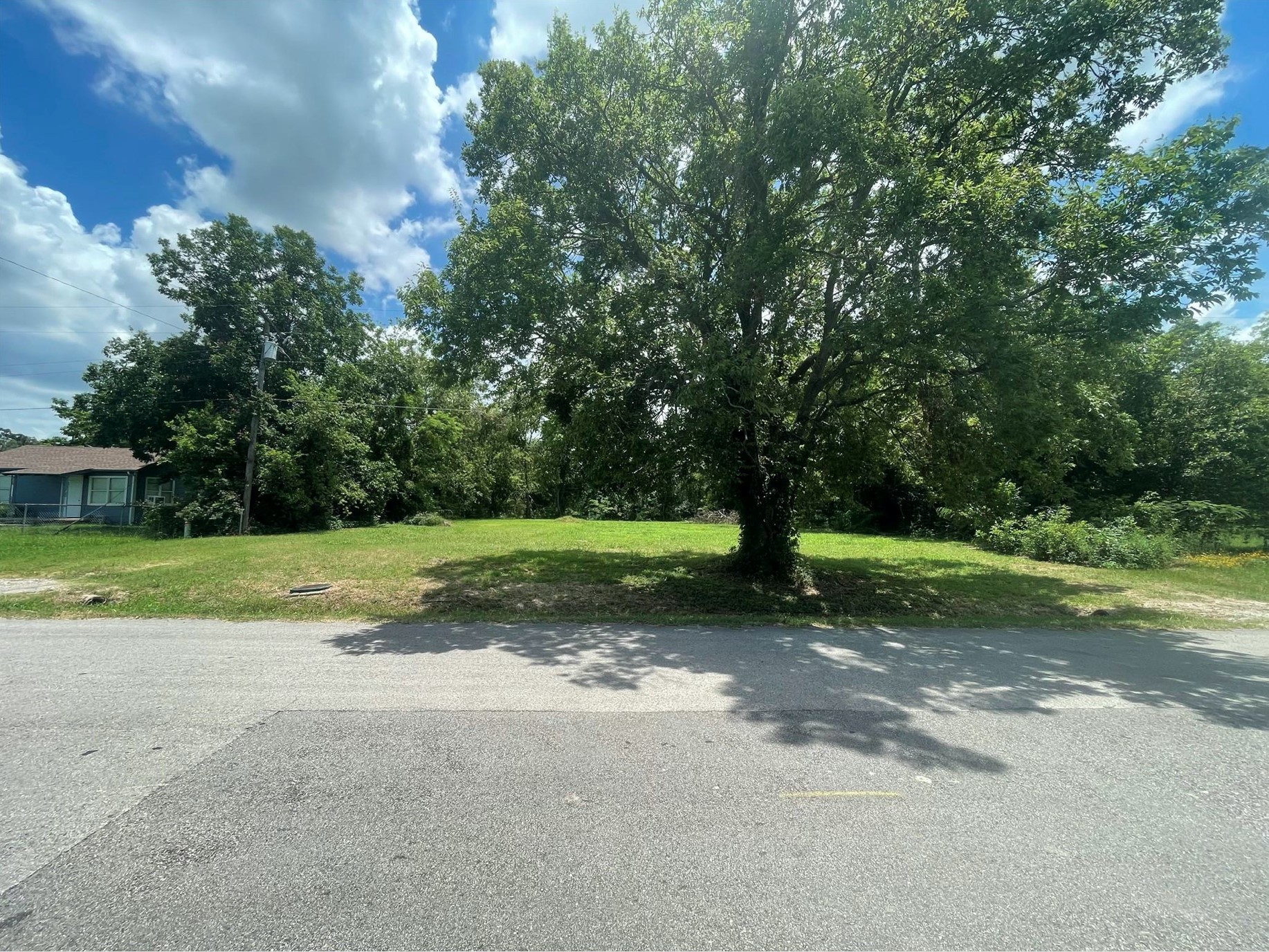 1127 W End Street Terrell TX 75160