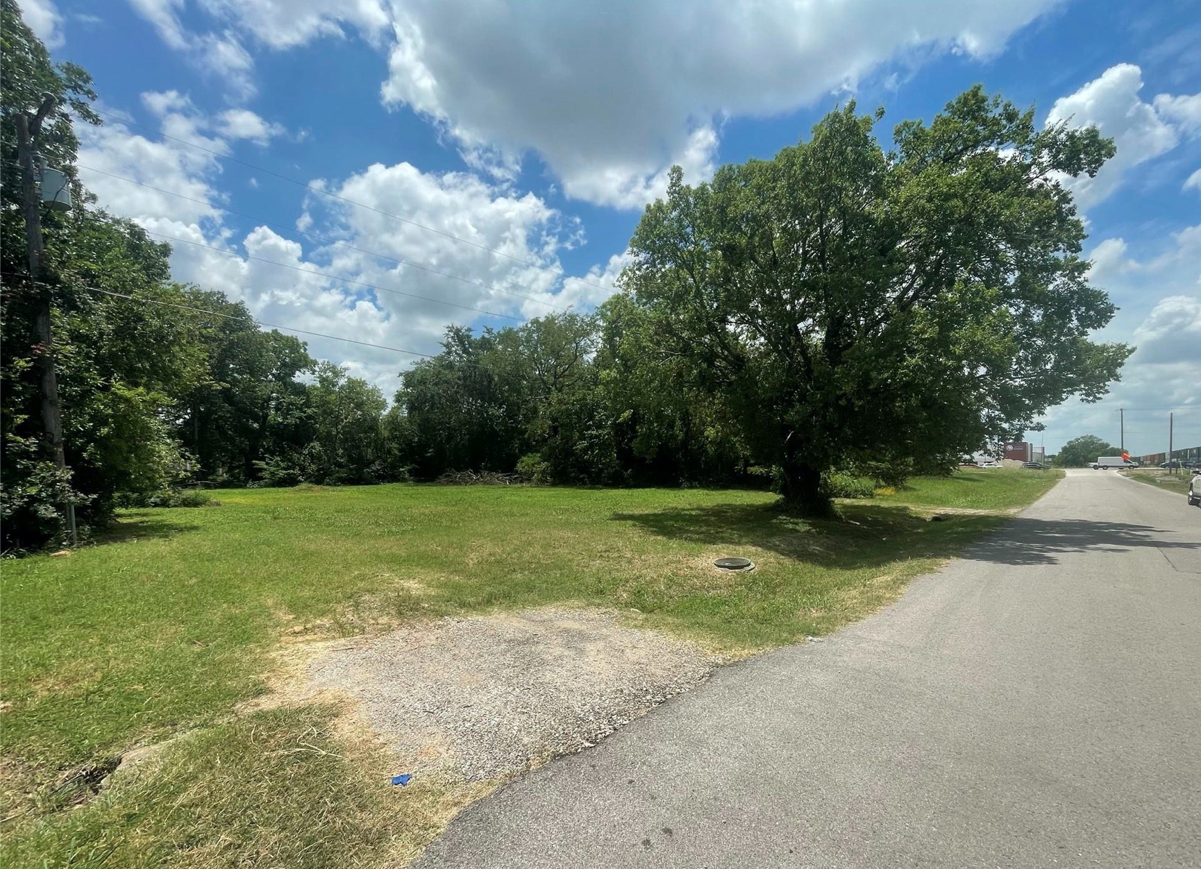 1127 W End Street Terrell TX 75160