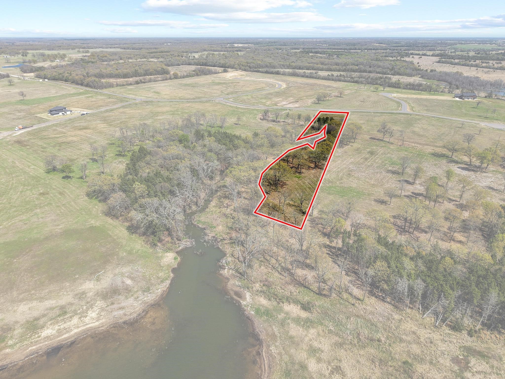 310 Lakewood Lane Honey Grove TX 75446
