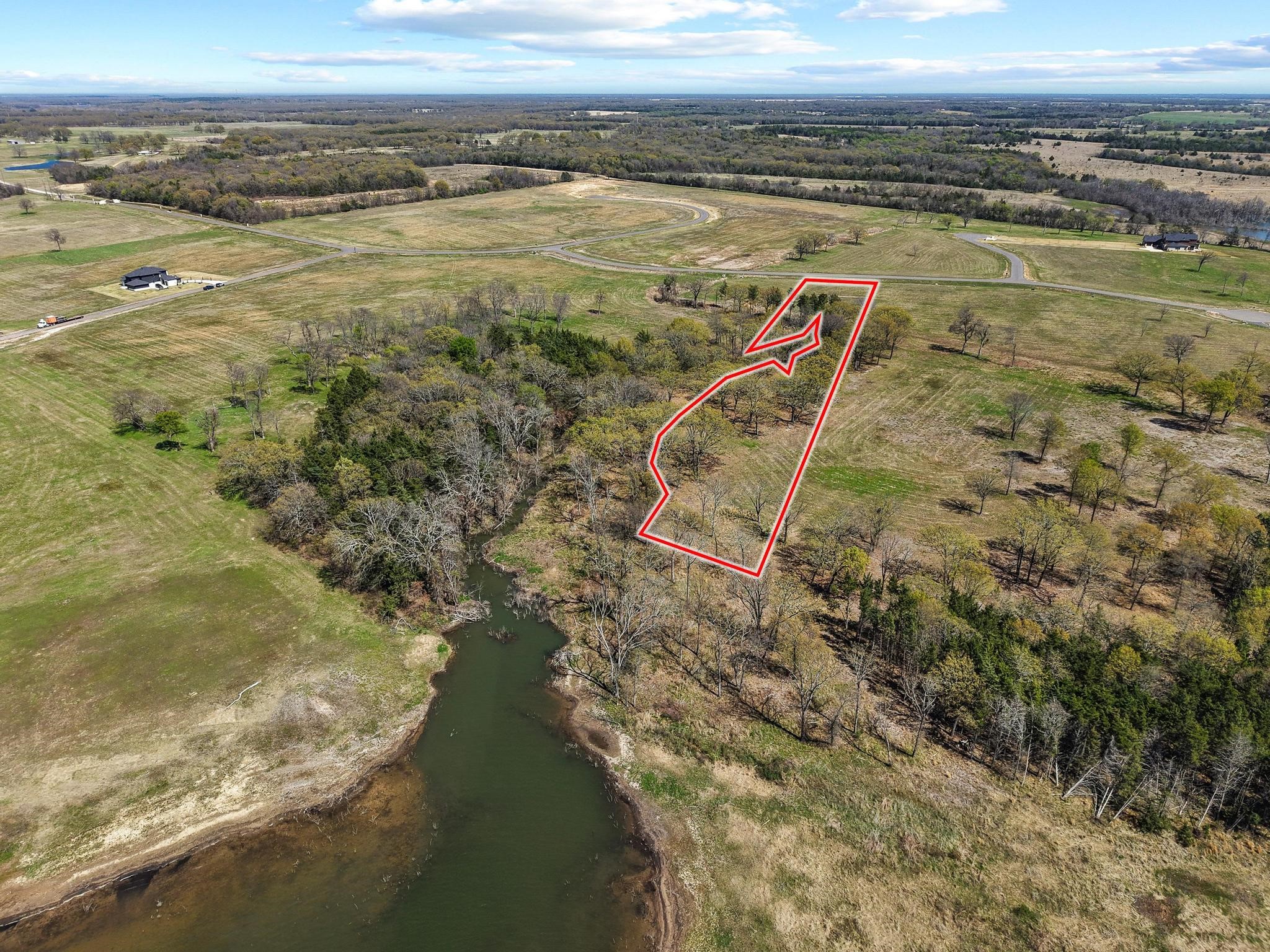 310 Lakewood Lane Honey Grove TX 75446
