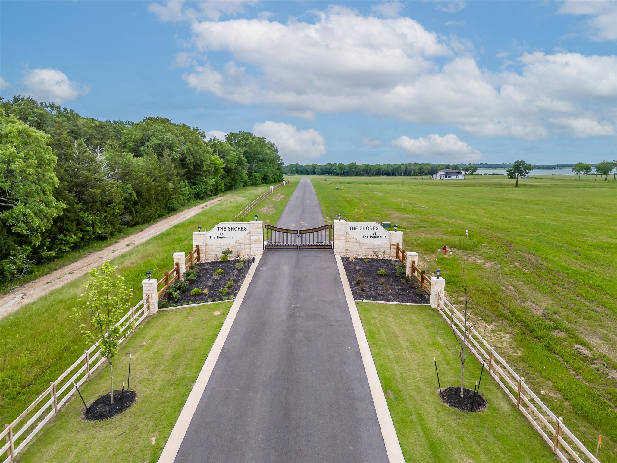 310 Lakewood Lane Honey Grove TX 75446