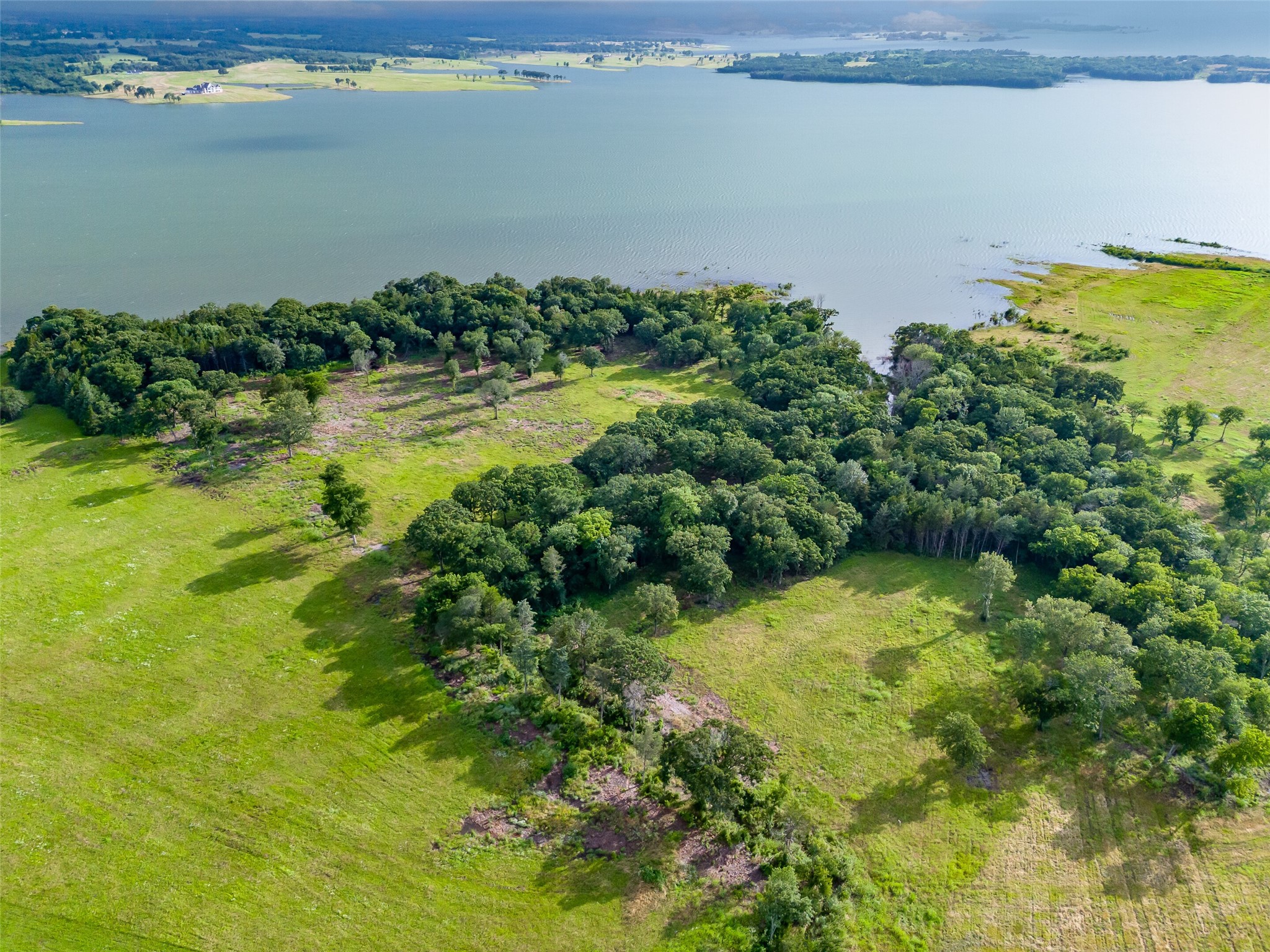 310 Lakewood Lane Honey Grove TX 75446