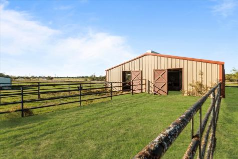 11806 Fm 428 Aubrey TX 76227