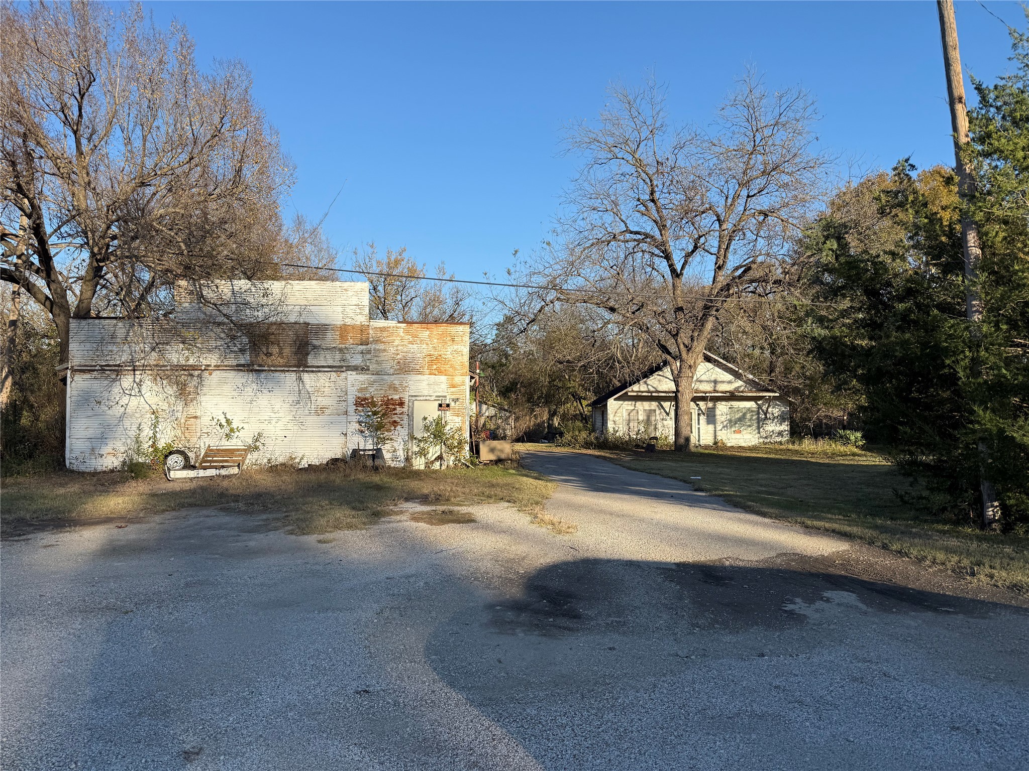 408 N Parkway Drive Alvarado TX 76009