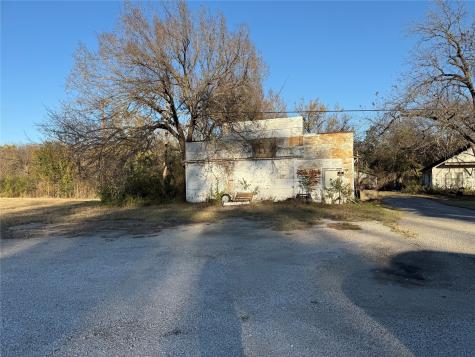 408 N Parkway Drive Alvarado TX 76009