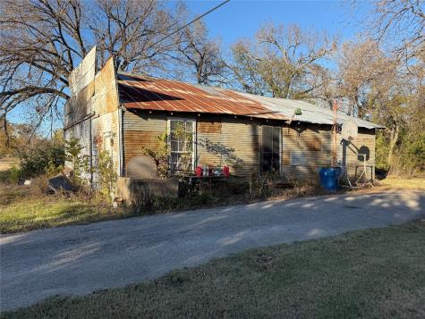 408 N Parkway Drive Alvarado TX 76009