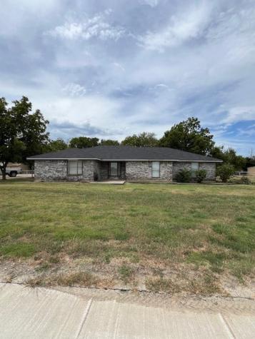 8006 State Highway 34 Ladonia TX 75449