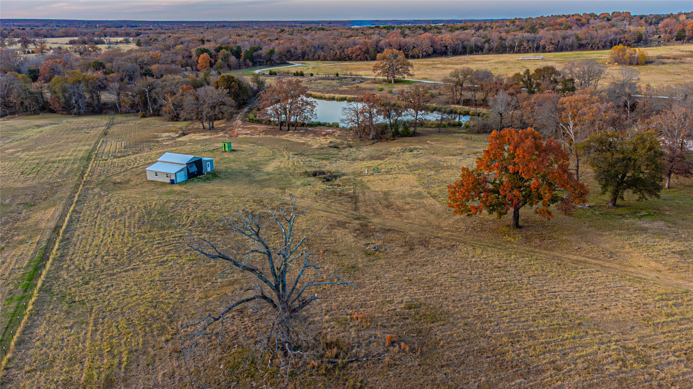 9224 County Road 1200 Athens TX 75751