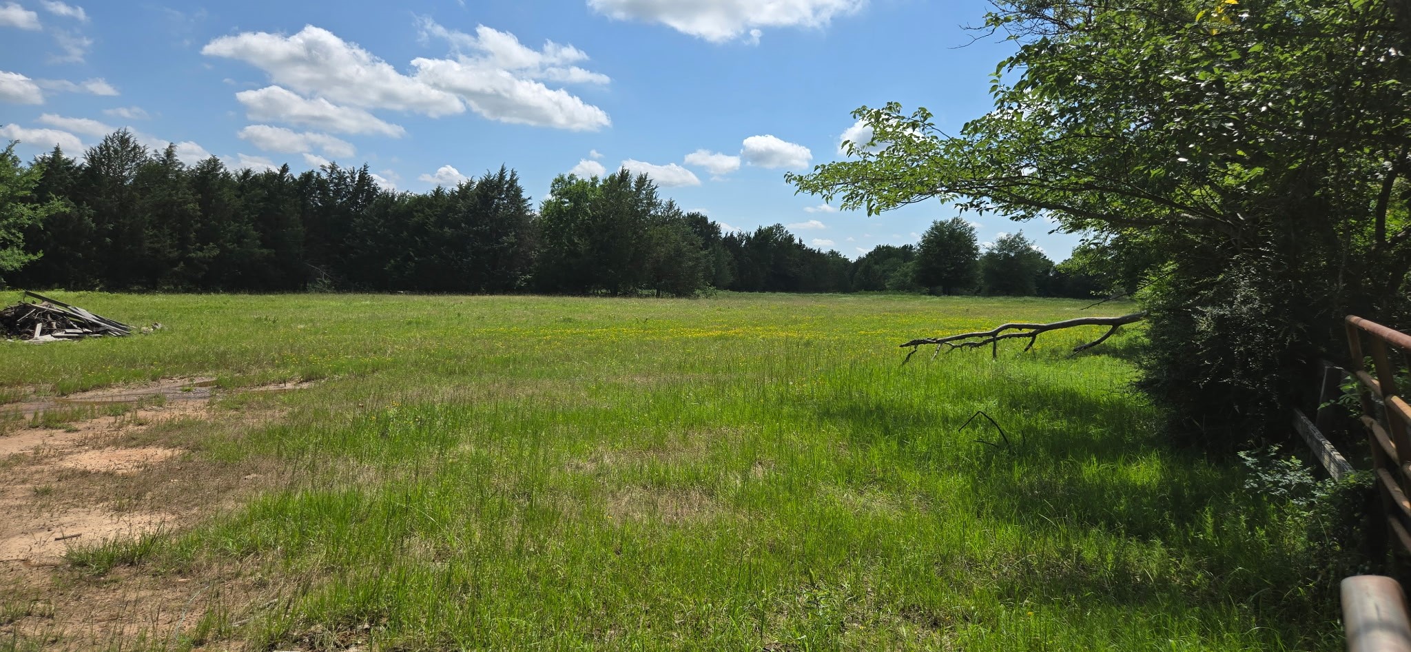 12077 County Road 1200 Malakoff TX 75148