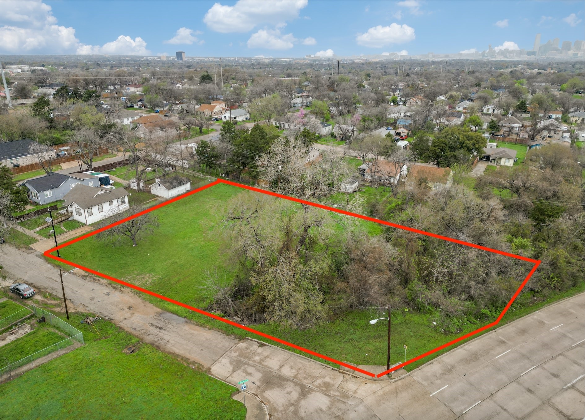 1439 E Louisiana Avenue Dallas TX 75216