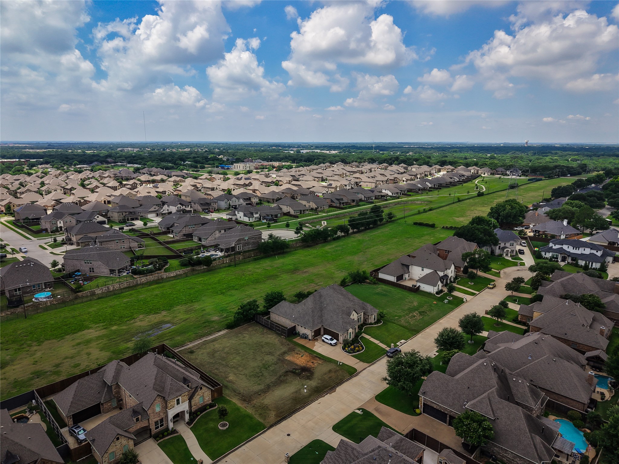 2902 Cabernet Lane Arlington TX 76001