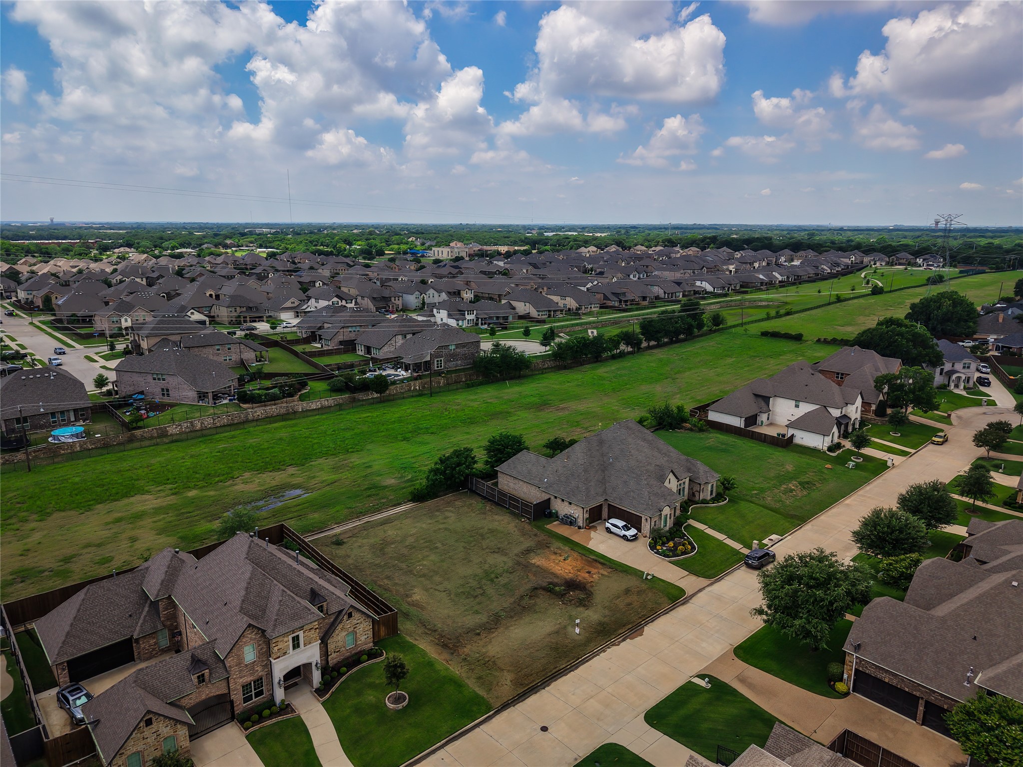 2902 Cabernet Lane Arlington TX 76001