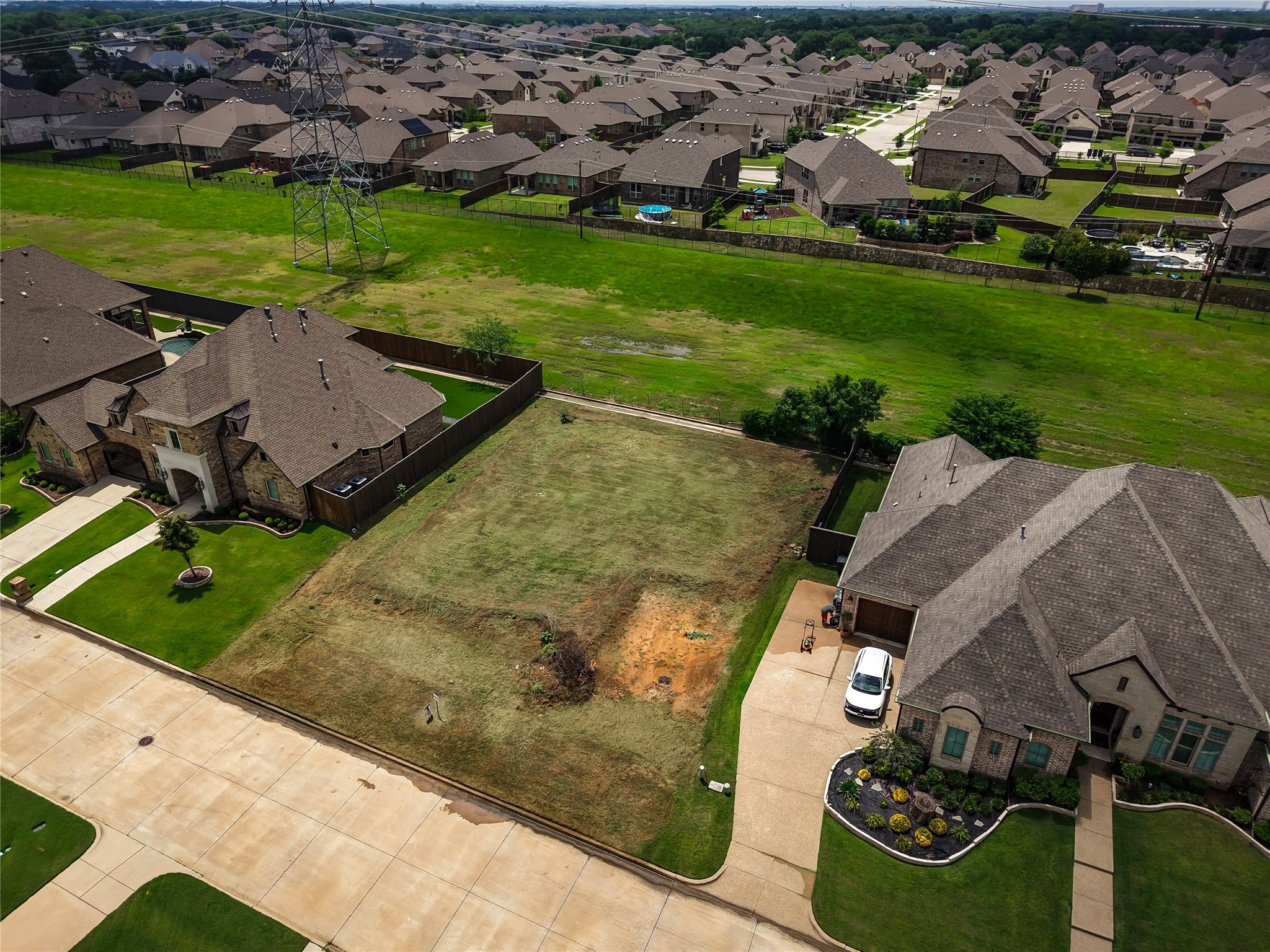 2902 Cabernet Lane Arlington TX 76001