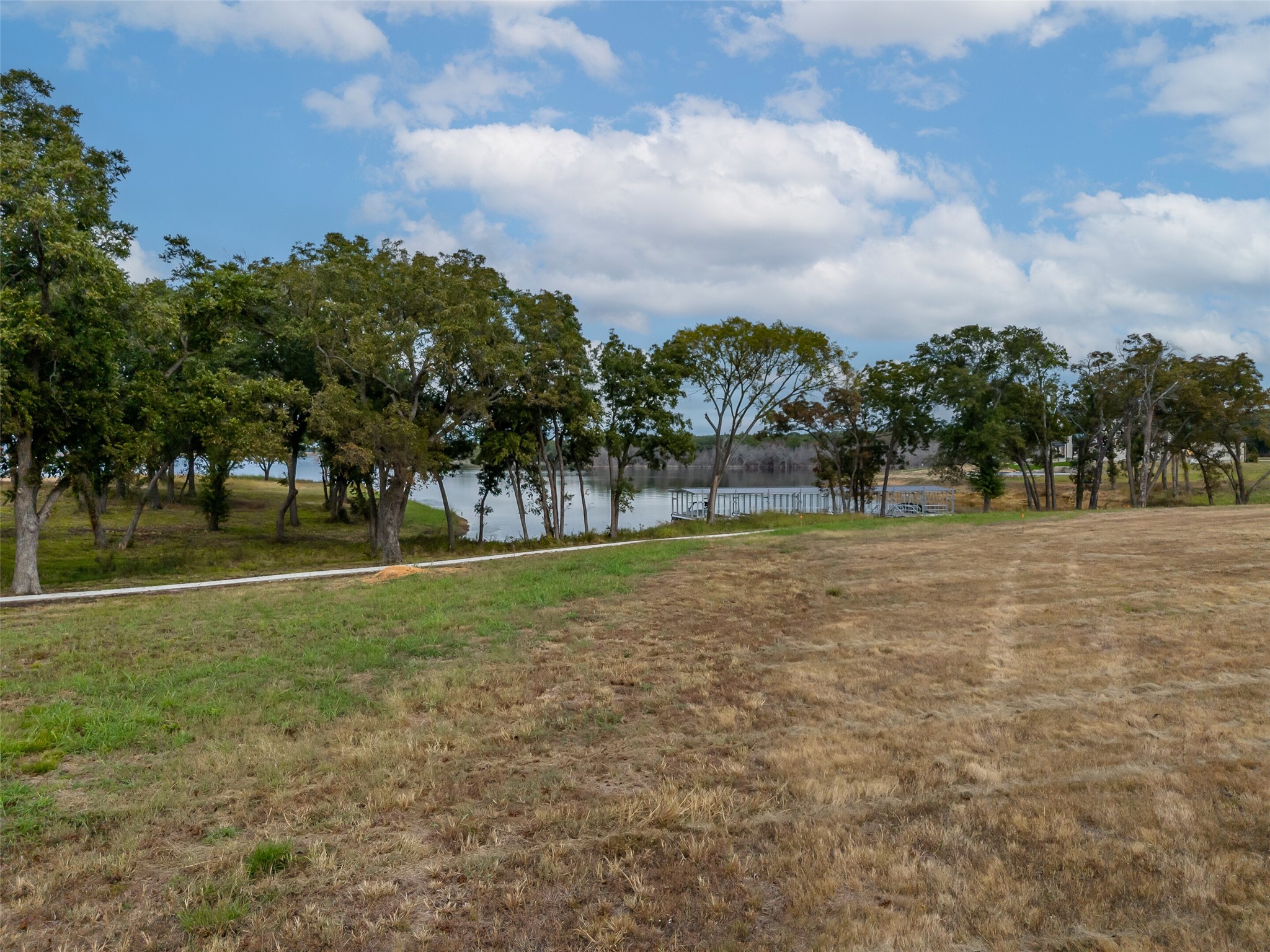 800 Peninsula Drive Honey Grove TX 75446