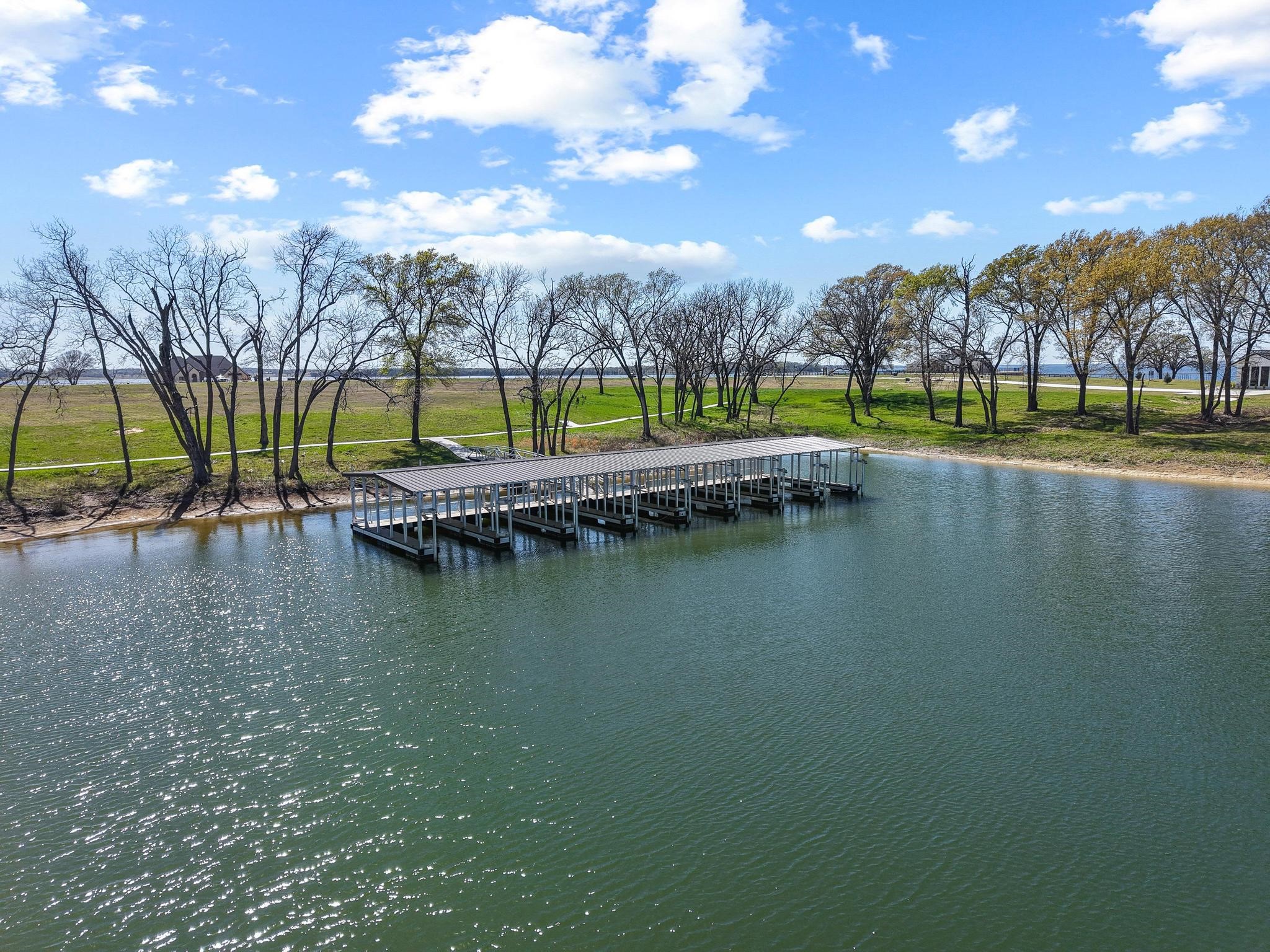 800 Peninsula Drive Honey Grove TX 75446