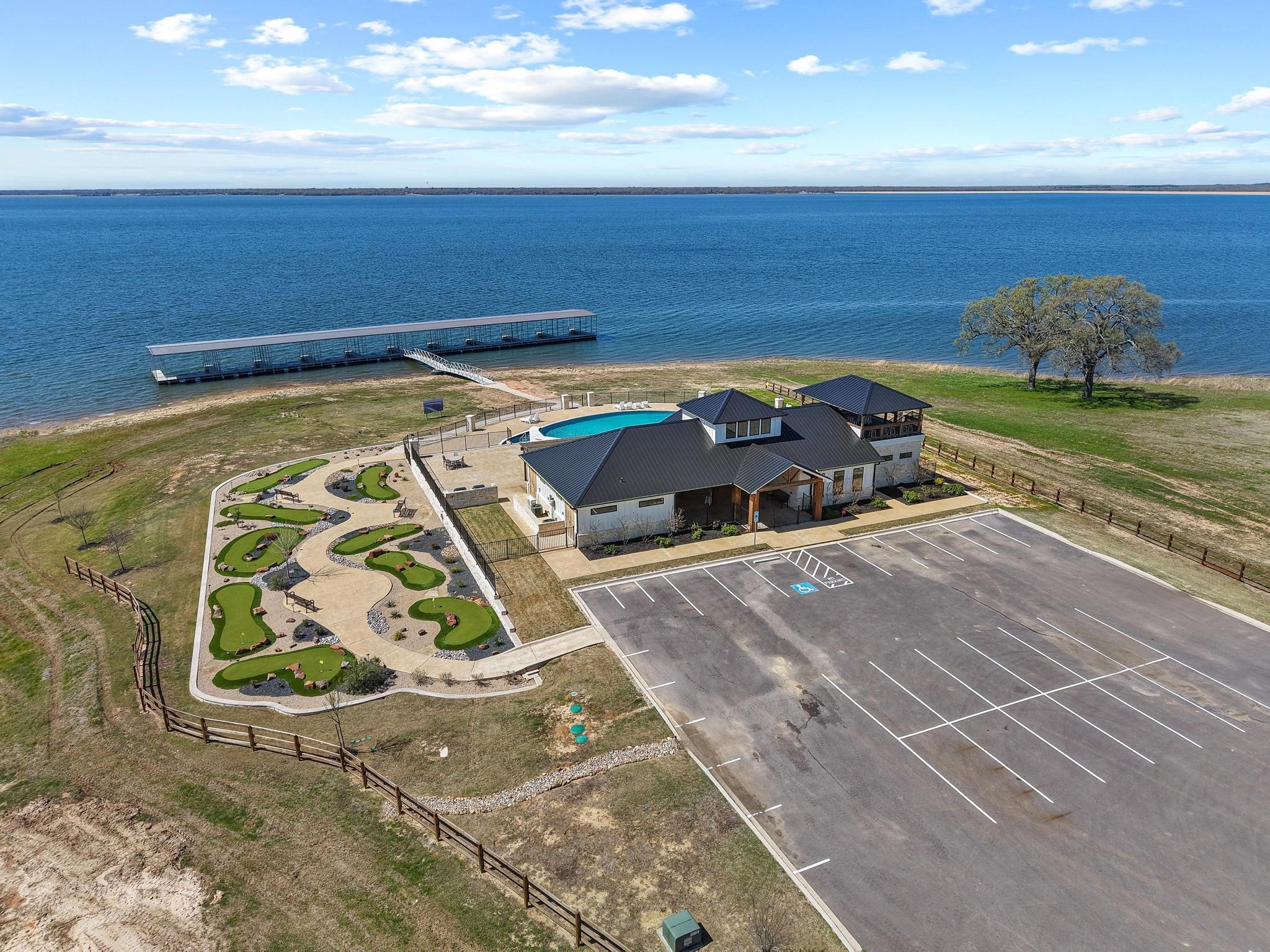 800 Peninsula Drive Honey Grove TX 75446