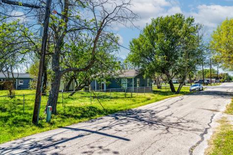 201 S 4th Street Crandall TX 75114