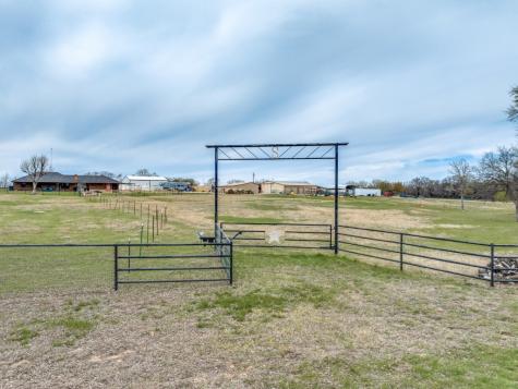 170 County Road 4678 Boyd TX 76023