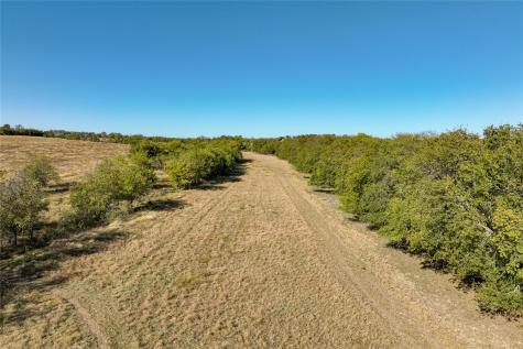 1633 Alexander Road Moody TX 76557