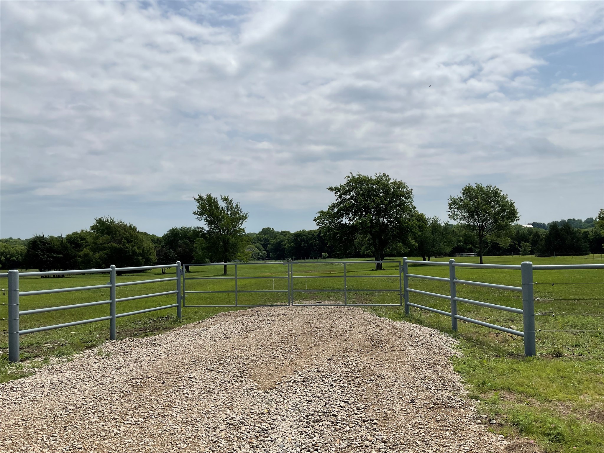 1149 Cr 4642 Trenton TX 75490